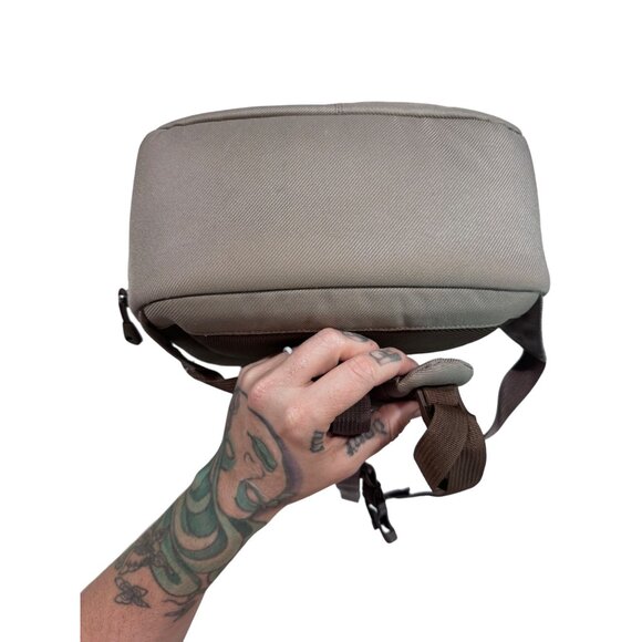 Think tank perception camera backpack light brown travel tablet - Picture 7 of 8